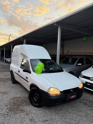 CHEVROLET CORSA 1.6 MPFI GLS 8V GASOLINA 4P MANUAL